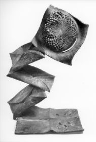 September 1990, Bronze, 147 cm